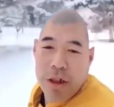 抖音国外雪花飘飘什么梗？一剪梅怎么突然火了？