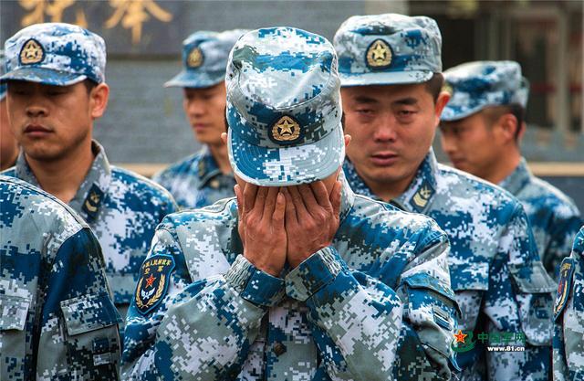 “男儿有泪不轻弹,只因未到伤心处”是什么意思？